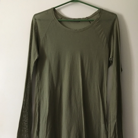 MES SOEURS ET MOI Green Mesh See-Thru Crew Tee 3 S/M - Picture 2 of 3